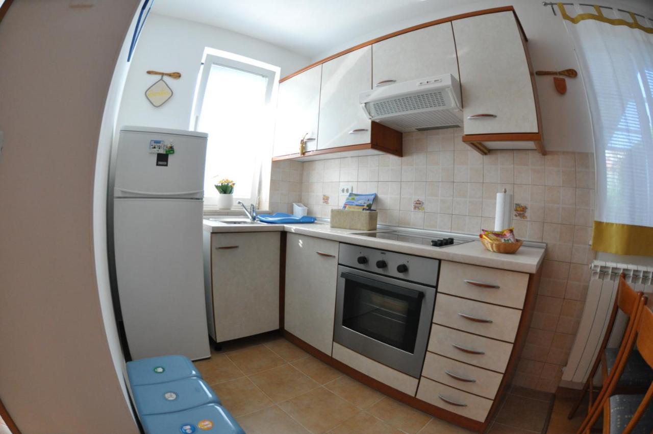 Apartma Brnistra Ginestra Копер Екстер'єр фото